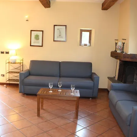 Ferienhaus Rustico Erica Carriola